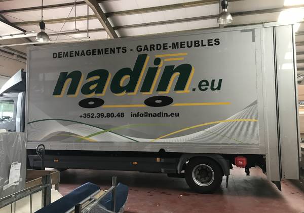 NADIN Déménagements - Lettrage flotte de véhicule