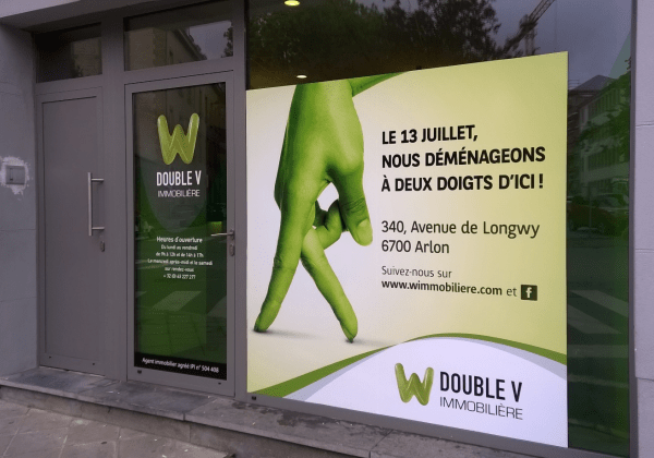 Double V Immobilière vitrine